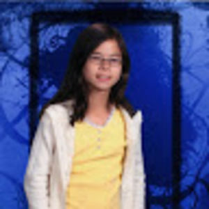 Meet your Posher, Adrienne